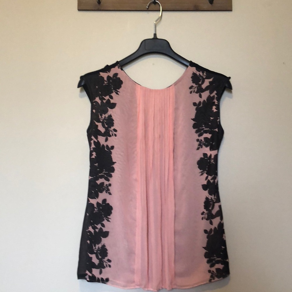 Black/Coral Floral Design “Worthington” Tank Top